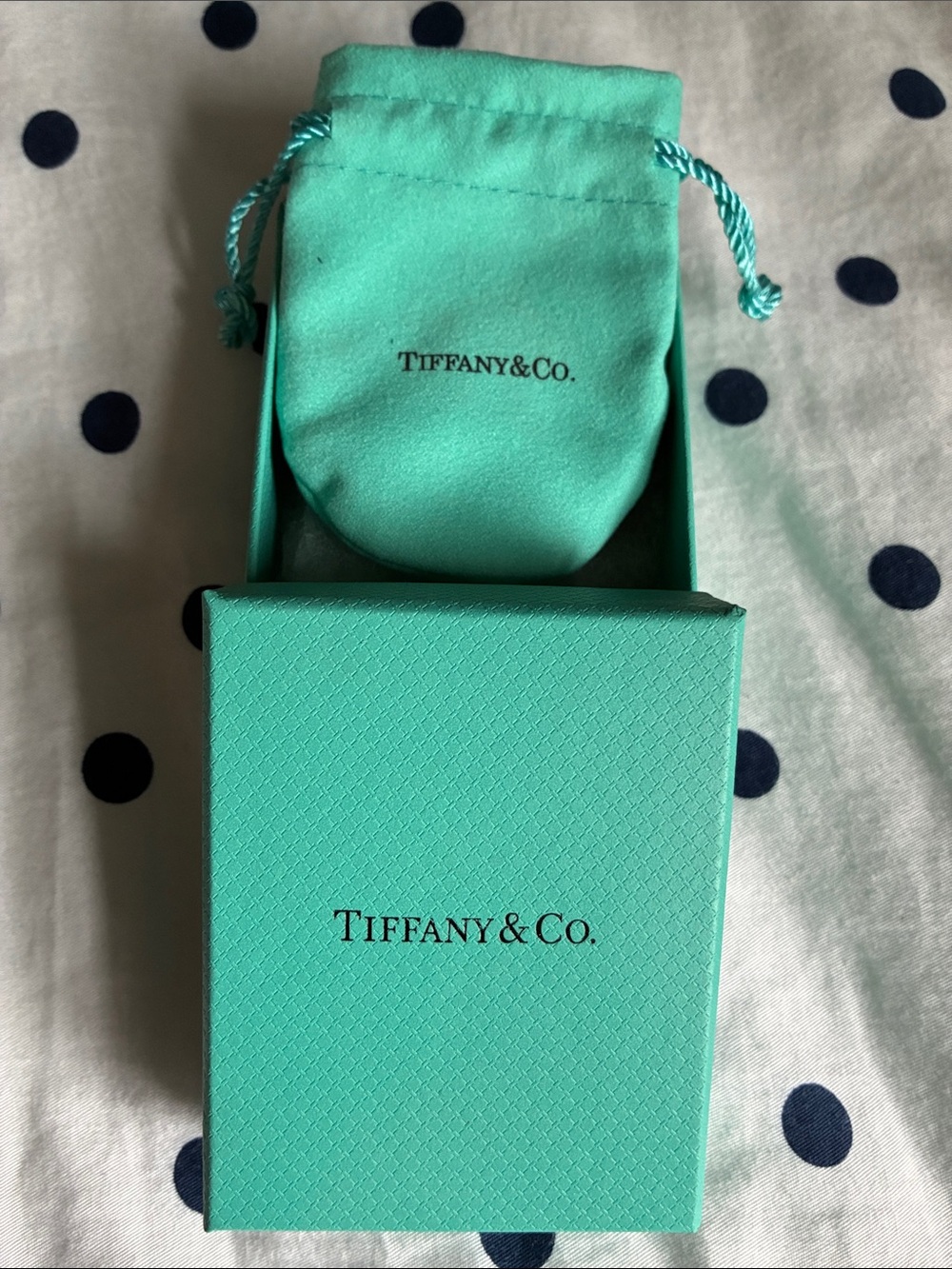 Tiffany & Co. Drawstring Pouch and Signature Box in Tiffany Blue